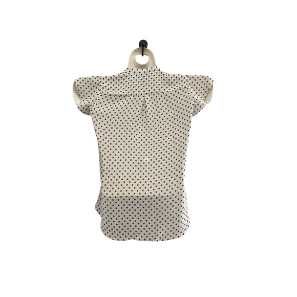 H&M Conscious black and white polka dot button down flutter sleeve blouse - Picture 6 of 7